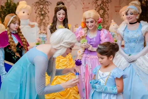 Festas e brincadeiras no Buffet Infantil Era Uma Vez