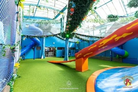 Festas e brincadeiras no Buffet Infantil Era Uma Vez