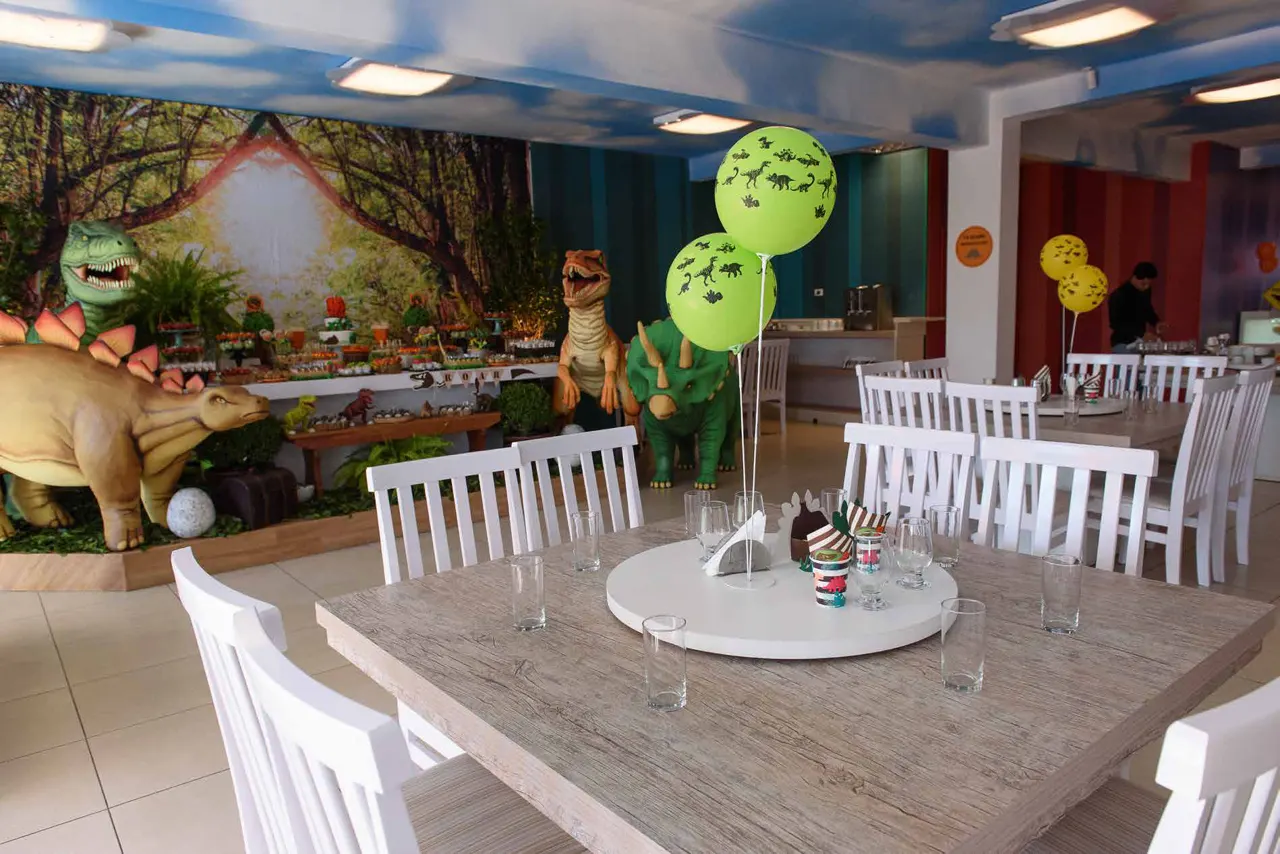 Decoração temática no Buffet Infantil Era Uma Vez